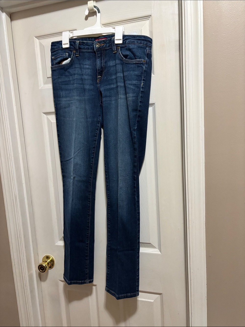 Tommy Hilfiger Women's Dark Blue Straight Leg Jeans